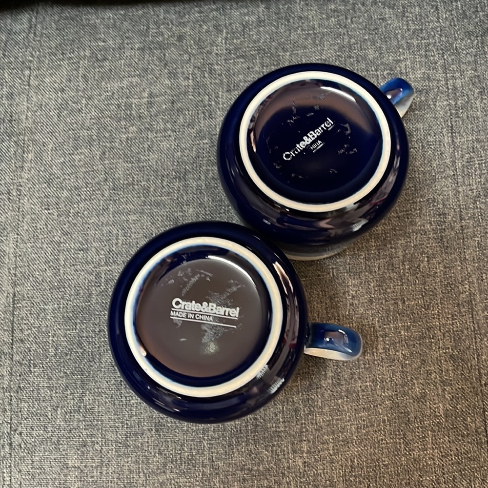 Crate & Barrel Blue Stripped Teapot and Cups Set - Picture 12 of 14